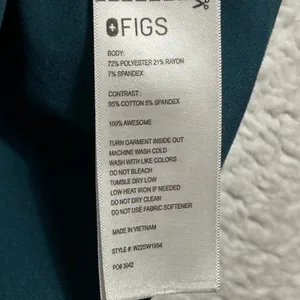 Figs Women Minimalist Professional Scrub Top S Teal Technical Collection Pocket thumbnail 5