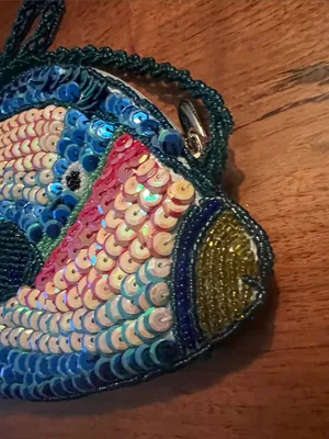Maui by design tropical Sequin Fish Mini Crossbody Bag in Multicolor thumbnail 8