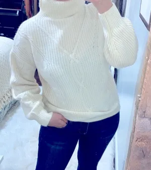 TURTLENECK ivory color cable knit sweater size small oversized thumbnail 1