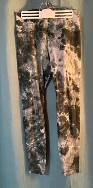Lululemon Leggings thumbnail 1