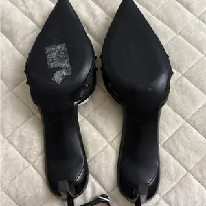 H&M Rhinestone Embellished Mesh Pumps thumbnail 5