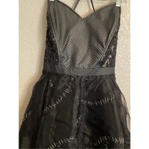 DC Comics Catwoman Formal Dress Limited-Edition Hot Topic Sz 12 M thumbnail 3