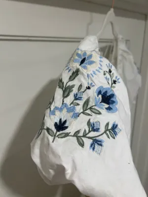 Francesca's Floral dress thumbnail 4