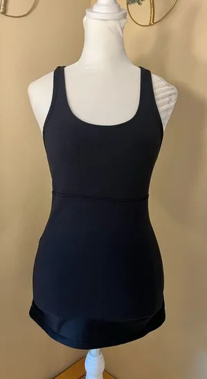 Lululemon Black Crossback Athletic Tank Top Size 6 thumbnail 1
