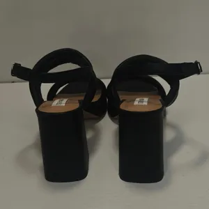 Black Steve Madden Heeled sandals sz 8.5 thumbnail 4
