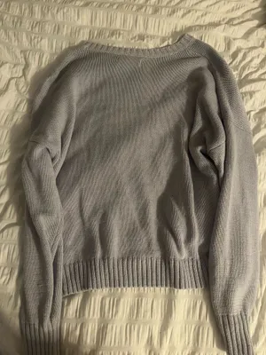 Hollister Sweater thumbnail 2