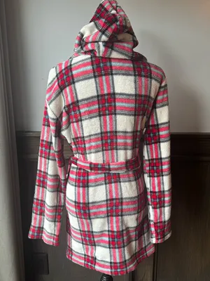 Forever 21 Red, Black & White Plaid Hooded Robe Largr thumbnail 3