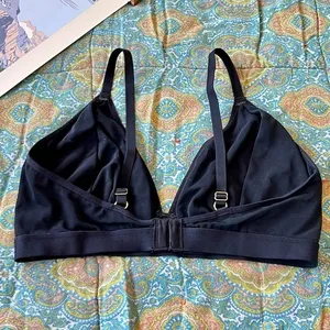 Lively Black Mesh‎ Trim Triangle Bralette Wireless Adjustable Straps Size 3 EUC Size M thumbnail 2