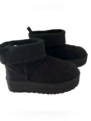 UGG NEW Classic Mini Platform Felted Black Sheepskin Boots, Black, size 12, NWO thumbnail 5