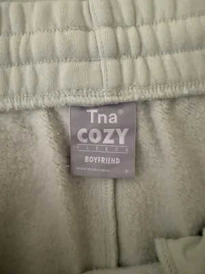 Aritzia TNA Cozy Fleece Boyfriend Joggers thumbnail 4