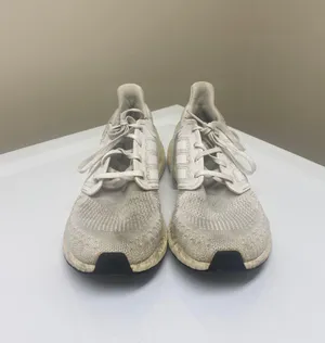 Adidas White Ultraboosts thumbnail 3