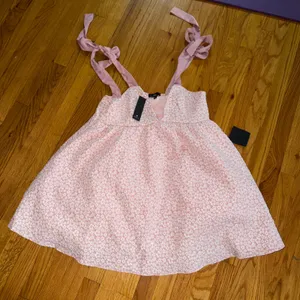 Lulus Floral Sequin Tie-Strap Babydoll Mini Dress XL Pink White Textured NWT thumbnail 1