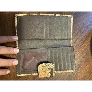 Wallet Coach Madison Op Sateen Slim Bifold Khaki Python Snake‎ Leather RARE J thumbnail 4
