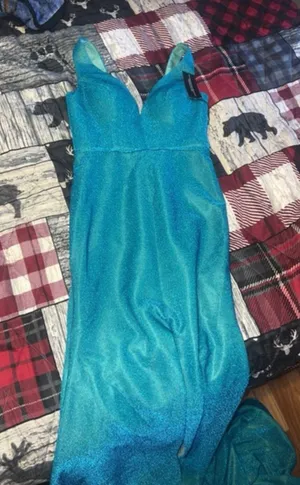 Prom Dresss thumbnail 2