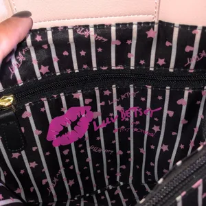 Luv Betsy by Betsy Johnson Pink Floral Purse with Pastel Rose Print thumbnail 9