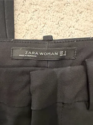 Zara Black Women’s Skinny Zip-Pocket Pants - size small thumbnail 3