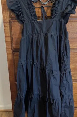 En Saison Xs mini dress! Only worn a couple times! $30 thumbnail 4