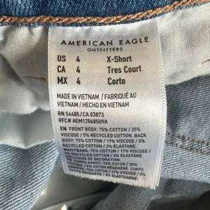 American Eagle Strigid Mom Distressed Ripped Jeans Medium Wash Size 4 X-Short thumbnail 7