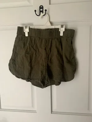 Blouse and Shorts Set Target  thumbnail 2