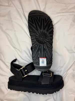 UGG Sandals Platform thumbnail 3