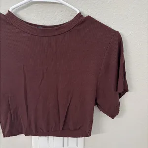 Nasty Gal Red Crop Top with Crew Neck and Short Sleeves thumbnail 2
