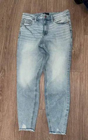 Maurices Edgely Jeans thumbnail 1