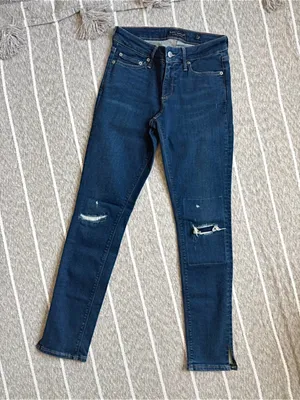 Lucky Brand Lolita Robinson Side-Slit Low Rise Skinny Jeans thumbnail 4