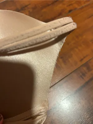 Victoria’s Secret 32DD very sexy push up bra thumbnail 4