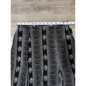 Bohemian Solemio Maxi Skirt M Black White Floral Striped Double Slit‎ Crochet thumbnail 6