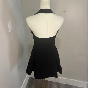 ASTR The Label Black Halter Mini Dress Square Neck A-Line Pleated Small thumbnail 8