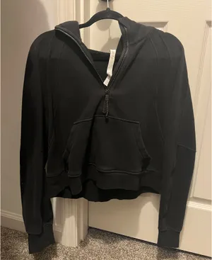 Lululemon Scuba Hoodie thumbnail 1