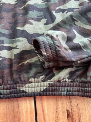 Justify Camo Quarter Zip Pullover Sweatshirt Size L Vibes Graphic thumbnail 7