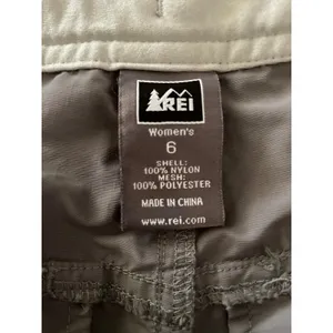 REI Women's Gray Nylon Cargo Hiking Utility Shorts size 6 thumbnail 6