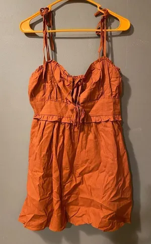 Forever 21 Auburn Woven Spaghetti Strap Tie Mini Dress Size Medium NWT thumbnail 1