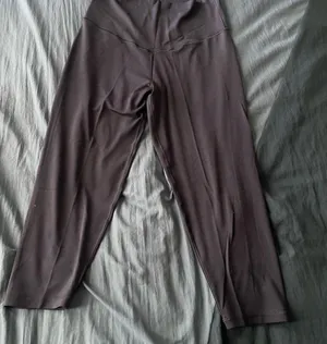 Aerie OFFLINE BY REAL ME HIGH WAISTED CROPPED LEGGING SIZE LARGE thumbnail 2