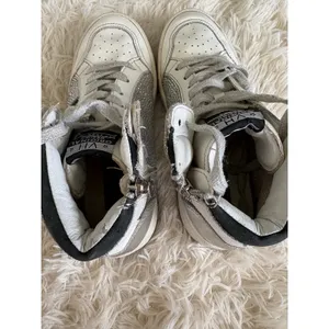 Vintage Havana Womens High‎ Top Sneakers Rhinestone Star White Silver Size 5 thumbnail 8