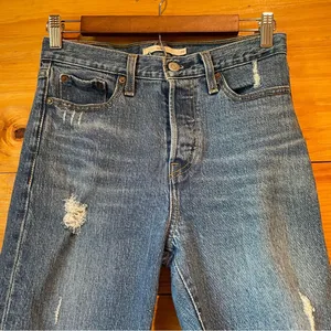 Levi's Wedgie Fit High Rise Distressed Ankle Jeans in Higher Love Medium Wash 26 thumbnail 4
