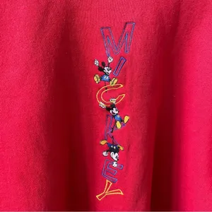 Pacific&Co Vintage 90s Mickey & Co Disney Embroidered Crewneck Sweatshirt Red L thumbnail 2
