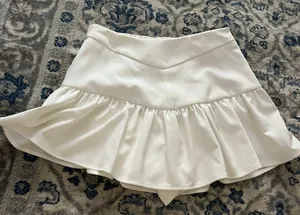 I Just Have to Have It White Skort thumbnail 2