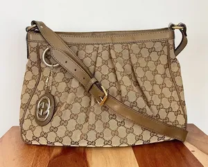 Pre-Owned Gucci GG Canvas Sukey Shoulder Bag‎ 296884 thumbnail 1