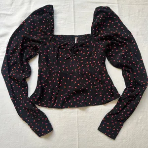 Julia Sweetheart Cherry Print Long Sleeve Top Blouse thumbnail 2
