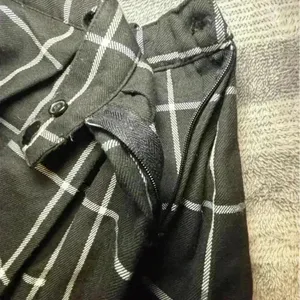 Hot Topic Black & White Plaid Pleated Skirt. Size XS. thumbnail 6