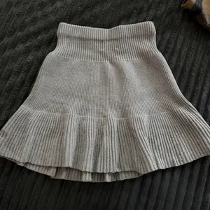 Urban Outfitters Grey Sweater Knit Skirt thumbnail 5