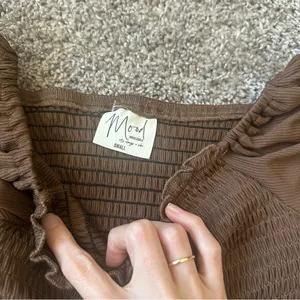 Brown Ruched Midi Dress thumbnail 4