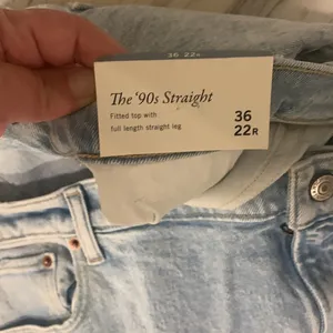 Abercrombie & Fitch The 90s Straight low rise size 22 thumbnail 5