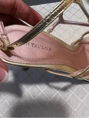 Ann Taylor Sophie Gold Leather Heels Open Toe 7.5 thumbnail 4