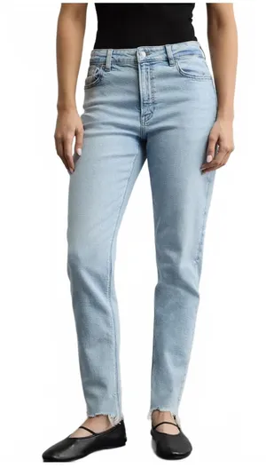 AE Stretch Mom Jean American Eagle NWT Skylight Size 16R thumbnail 1