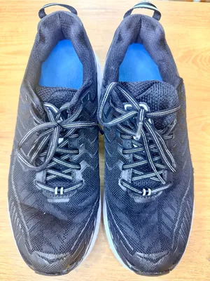 Hoka One One Clifton 4 Black 8.5 Wide Running Shoes Sneakers Women’s thumbnail 2
