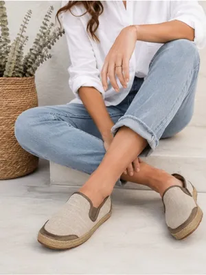 UGG Australia Taupe Linen Espadrille Slip-On Flats Loafers 7.5 thumbnail 1