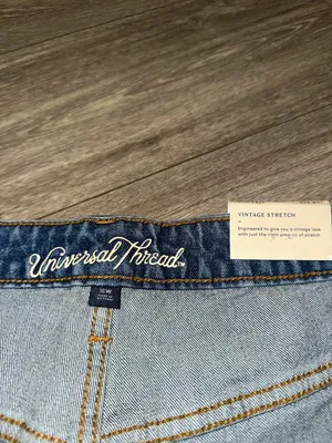 Universal Threads Vintage Straight Jeans thumbnail 5